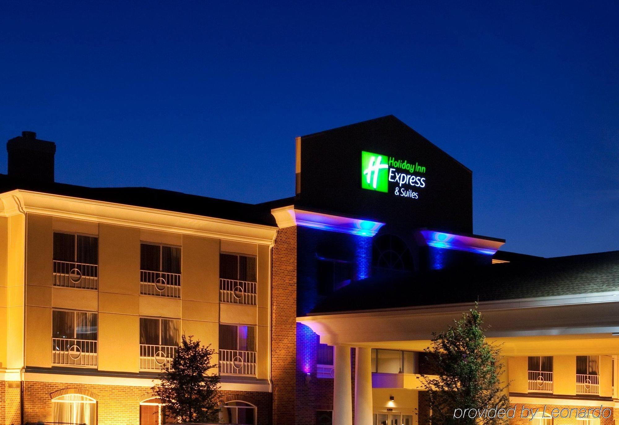 Holiday Inn Express Hotel & Suites Lake Zurich-Barrington By Ihg Zewnętrze zdjęcie