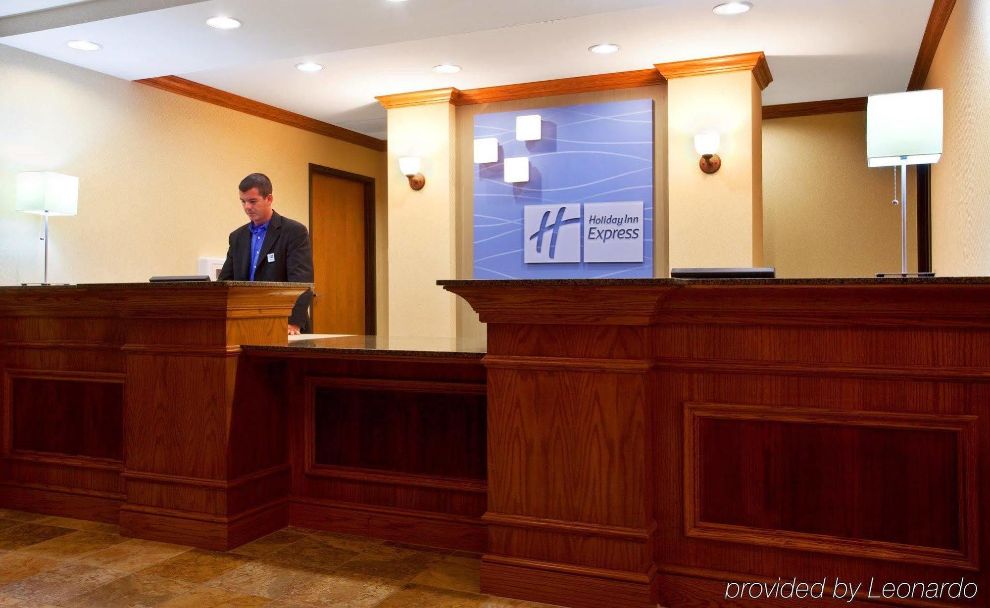 Holiday Inn Express Hotel & Suites Lake Zurich-Barrington By Ihg Zewnętrze zdjęcie