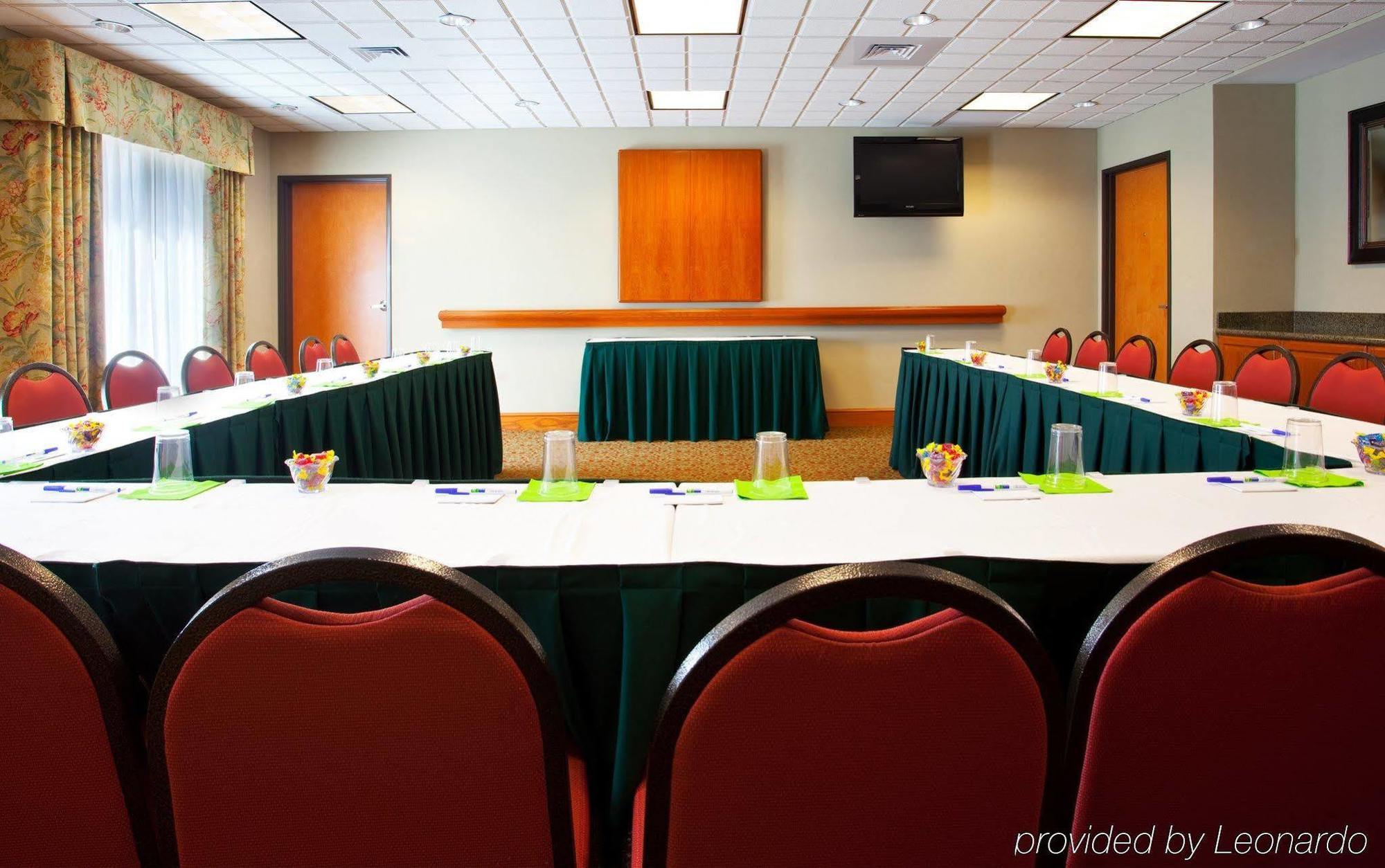 Holiday Inn Express Hotel & Suites Lake Zurich-Barrington By Ihg Zewnętrze zdjęcie